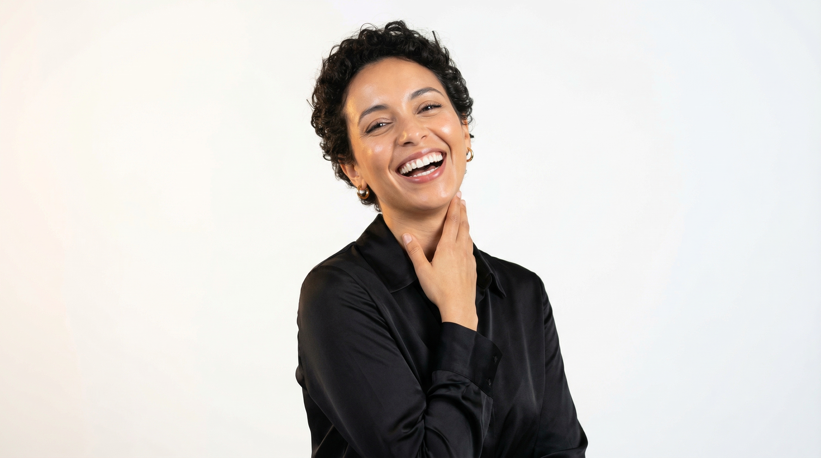 Patiente souriante au Centre Dentaire Dr Sara Baabou - Marrakech, Marrakech